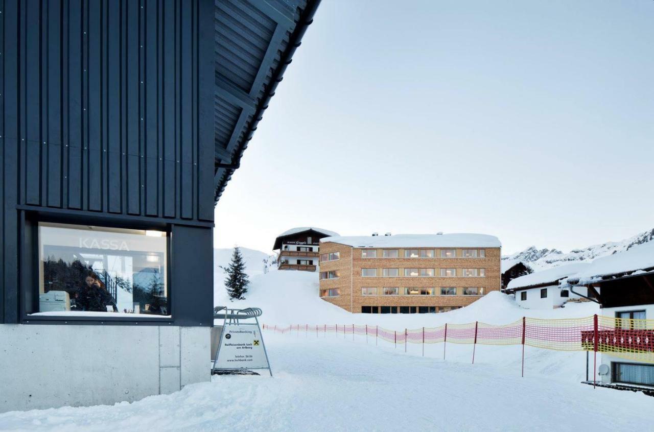 Warthsap Apartmenthaus Warth  Exterior photo